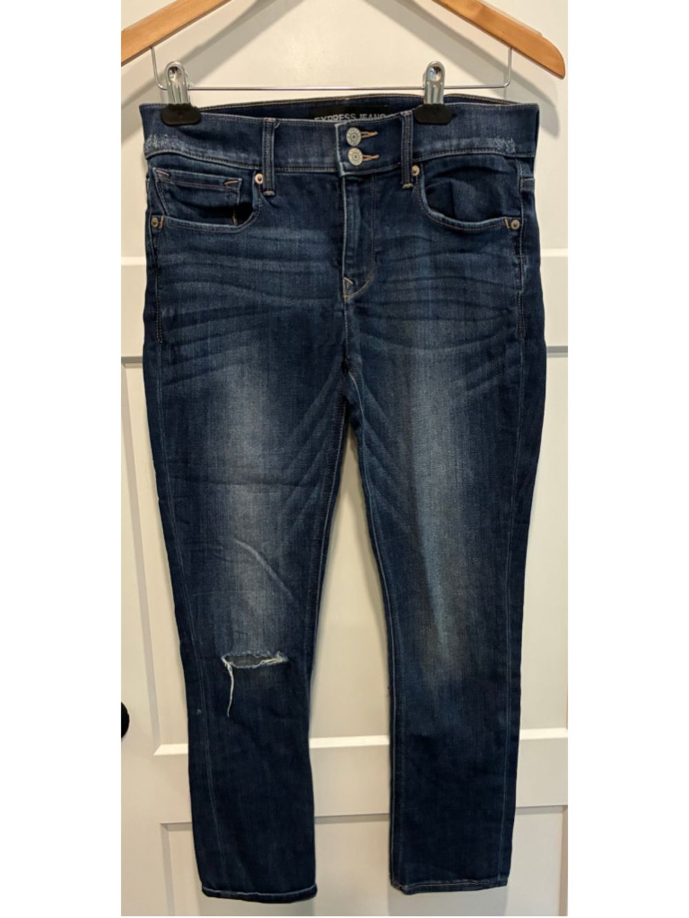 Express Cropped Legging Jeans Size 4 Blue distressed